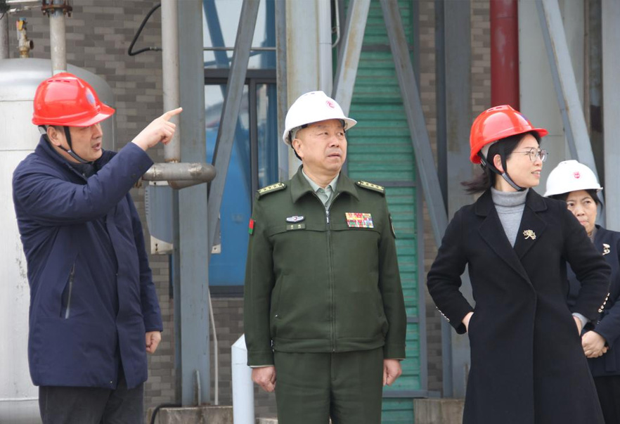 常州市委常委、常州军分区大校司令员廖鹏一行来常州leyu调研公司党管武装相关工作