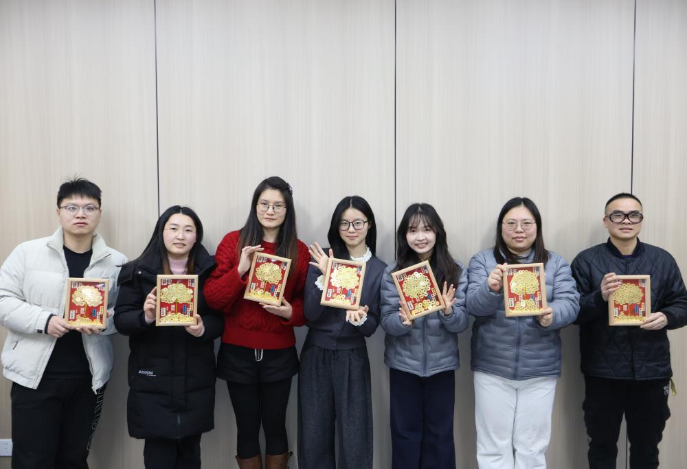 巧手迎新春，点赞暖人心｜900张点赞卡，见证我们并肩走过的温暖